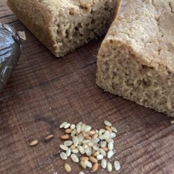3月パン　玄米１００％（宮古味噌+古代米緑米赤米玄米入り)
