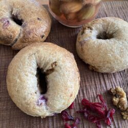 11月パン bagles ローゼルホワイトマルベリーココナッツベーグル